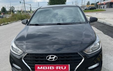Hyundai Solaris II рестайлинг, 2019 год, 1 200 000 рублей, 1 фотография