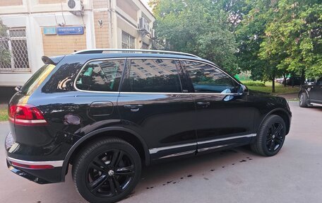 Volkswagen Touareg III, 2017 год, 2 950 000 рублей, 6 фотография