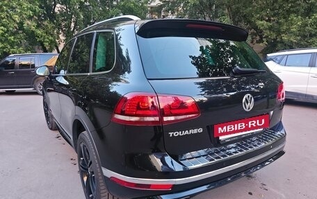 Volkswagen Touareg III, 2017 год, 2 950 000 рублей, 10 фотография
