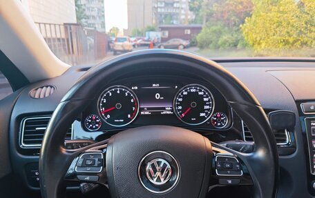 Volkswagen Touareg III, 2017 год, 2 950 000 рублей, 18 фотография