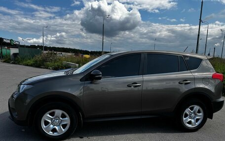 Toyota RAV4, 2014 год, 2 230 000 рублей, 5 фотография