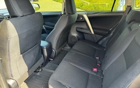 Toyota RAV4, 2014 год, 2 230 000 рублей, 12 фотография