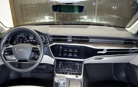 Audi A6, 2019 год, 3 560 000 рублей, 13 фотография