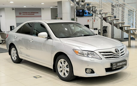 Toyota Camry, 2010 год, 1 100 000 рублей, 3 фотография