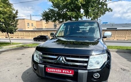 Mitsubishi Pajero IV, 2007 год, 2 150 000 рублей, 3 фотография