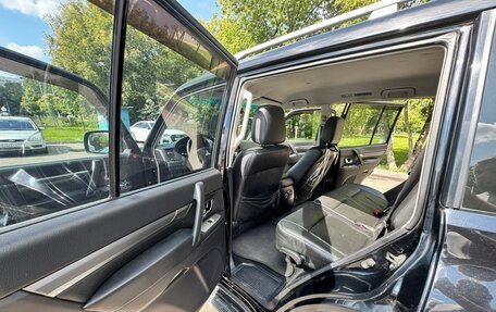 Mitsubishi Pajero IV, 2007 год, 2 150 000 рублей, 13 фотография