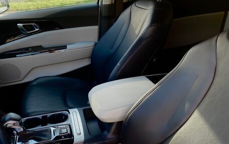 KIA Carnival, 2022 год, 4 400 000 рублей, 11 фотография