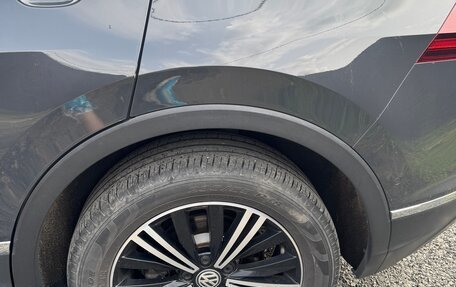 Volkswagen Tiguan II, 2019 год, 2 850 000 рублей, 4 фотография