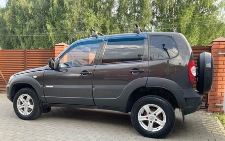 Chevrolet Niva I рестайлинг, 2013 год, 580 000 рублей, 2 фотография