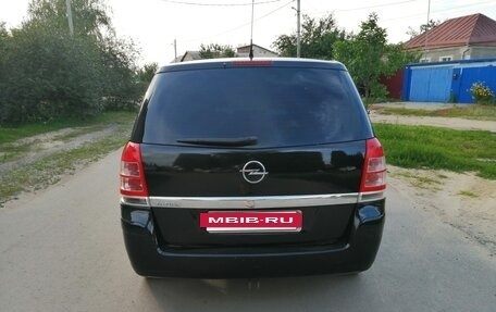 Opel Zafira B, 2011 год, 785 000 рублей, 4 фотография