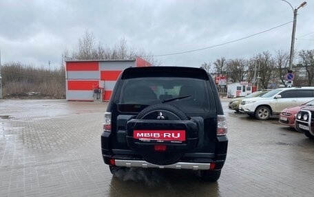 Mitsubishi Pajero IV, 2012 год, 3 фотография