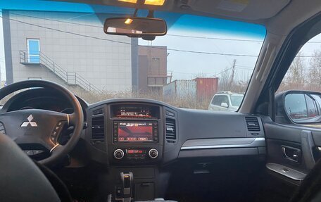 Mitsubishi Pajero IV, 2012 год, 14 фотография