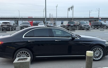 Mercedes-Benz E-Класс, 2020 год, 5 300 000 рублей, 2 фотография