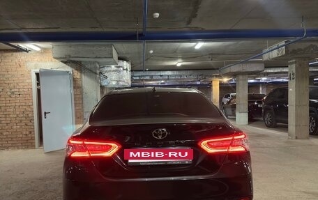 Toyota Camry, 2021 год, 3 600 000 рублей, 3 фотография