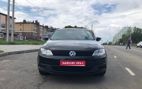 Volkswagen Jetta VI, 2012 год, 950 000 рублей, 1 фотография
