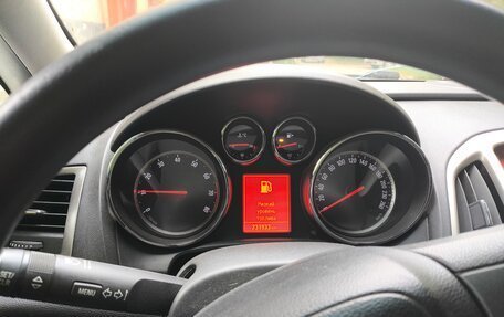 Opel Astra J, 2011 год, 450 000 рублей, 8 фотография