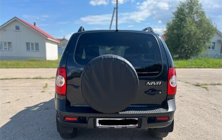 Chevrolet Niva I рестайлинг, 2019 год, 897 000 рублей, 4 фотография