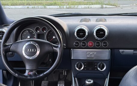 Audi TT, 2000 год, 800 000 рублей, 10 фотография