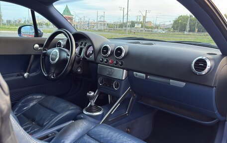 Audi TT, 2000 год, 800 000 рублей, 14 фотография