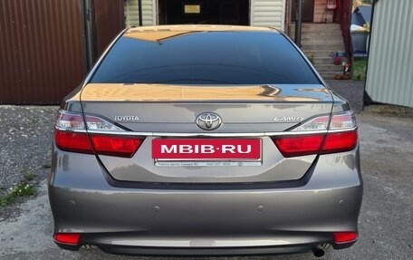 Toyota Camry, 2015 год, 1 950 000 рублей, 2 фотография