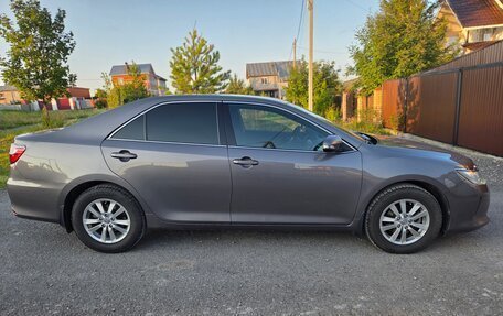 Toyota Camry, 2015 год, 1 950 000 рублей, 8 фотография