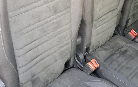 Volkswagen Touran III, 2016 год, 1 600 000 рублей, 19 фотография
