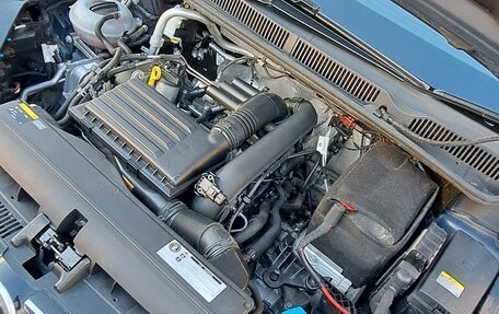 Volkswagen Touran III, 2016 год, 1 600 000 рублей, 28 фотография