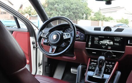 Porsche Cayenne III, 2018 год, 8 800 000 рублей, 9 фотография