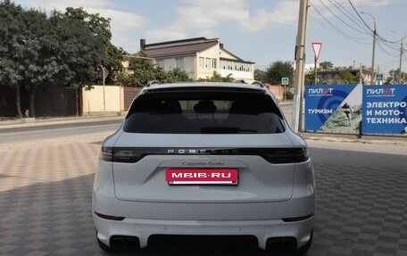 Porsche Cayenne III, 2018 год, 8 800 000 рублей, 4 фотография