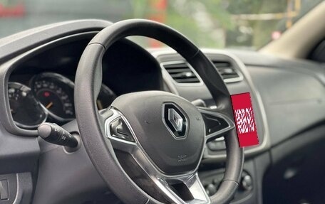 Renault Logan II, 2019 год, 1 050 000 рублей, 21 фотография