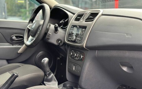 Renault Logan II, 2019 год, 1 050 000 рублей, 23 фотография
