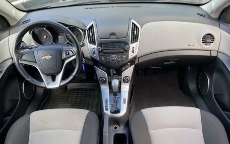 Chevrolet Cruze II, 2013 год, 689 000 рублей, 10 фотография