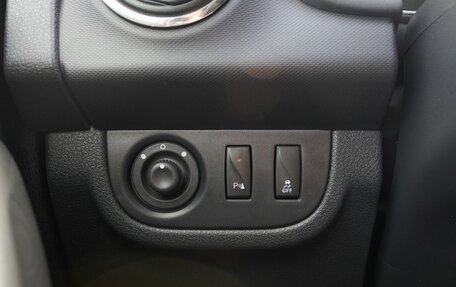 Renault Logan II, 2021 год, 995 000 рублей, 11 фотография