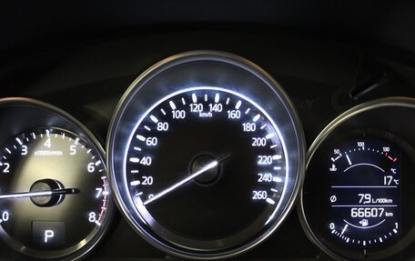 Mazda 6, 2020 год, 2 390 000 рублей, 11 фотография