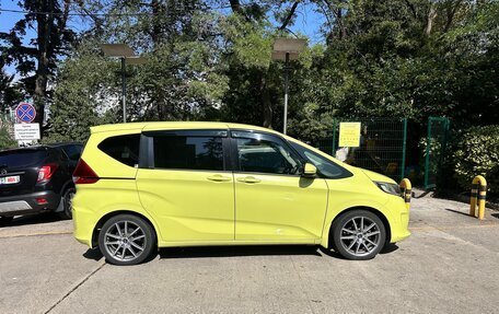 Honda Freed II, 2016 год, 1 470 000 рублей, 1 фотография