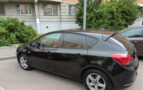 Opel Astra J, 2012 год, 790 000 рублей, 1 фотография
