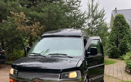 Chevrolet Express II, 2011 год, 2 900 000 рублей, 1 фотография
