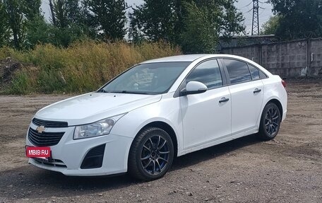 Chevrolet Cruze II, 2014 год, 830 000 рублей, 4 фотография