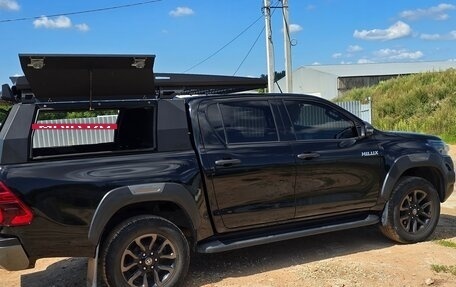Toyota Hilux VIII, 2020 год, 5 200 000 рублей, 8 фотография