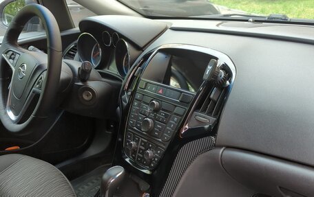 Opel Astra J, 2012 год, 790 000 рублей, 9 фотография