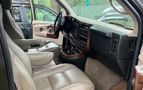 Chevrolet Express II, 2011 год, 2 900 000 рублей, 7 фотография