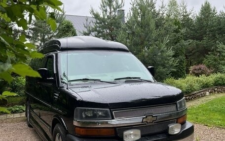 Chevrolet Express II, 2011 год, 2 900 000 рублей, 2 фотография