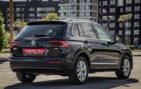 Volkswagen Tiguan II, 2020 год, 2 928 000 рублей, 9 фотография