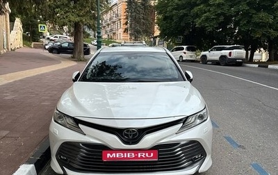 Toyota Camry, 2019 год, 2 800 000 рублей, 1 фотография