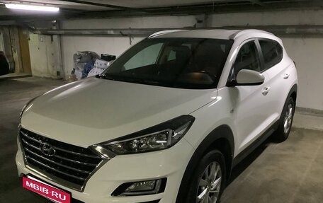 Hyundai Tucson III, 2019 год, 2 800 000 рублей, 4 фотография