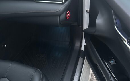 Toyota Camry, 2019 год, 2 800 000 рублей, 16 фотография