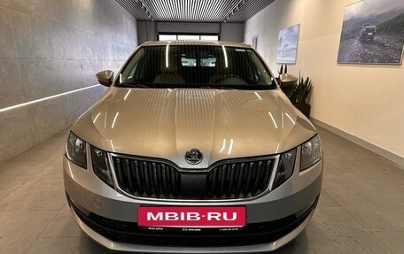 Skoda Octavia, 2018 год, 1 399 000 рублей, 2 фотография