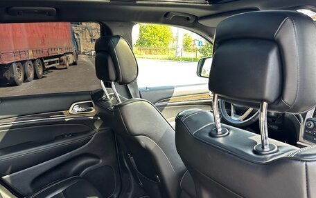 Jeep Grand Cherokee, 2014 год, 2 750 000 рублей, 28 фотография