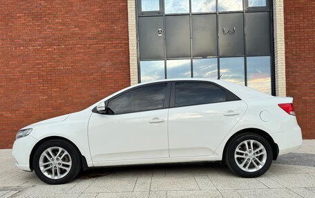 KIA Cerato III, 2010 год, 770 000 рублей, 3 фотография