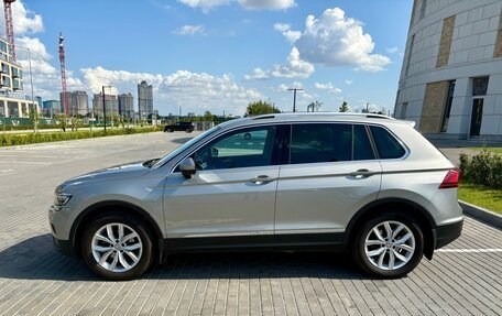 Volkswagen Tiguan II, 2018 год, 2 380 000 рублей, 4 фотография